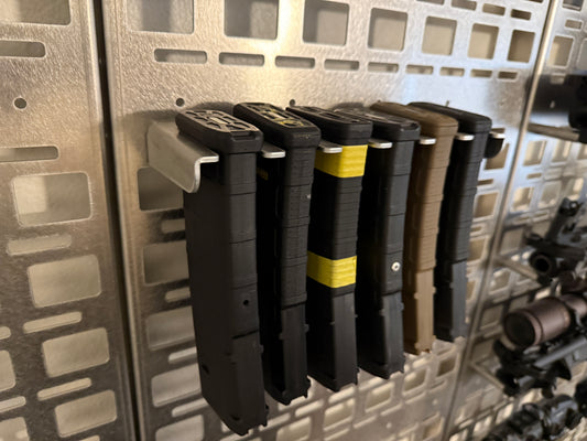 Small AR-15 Magazine Wall Mount – Holds 6 Magazines